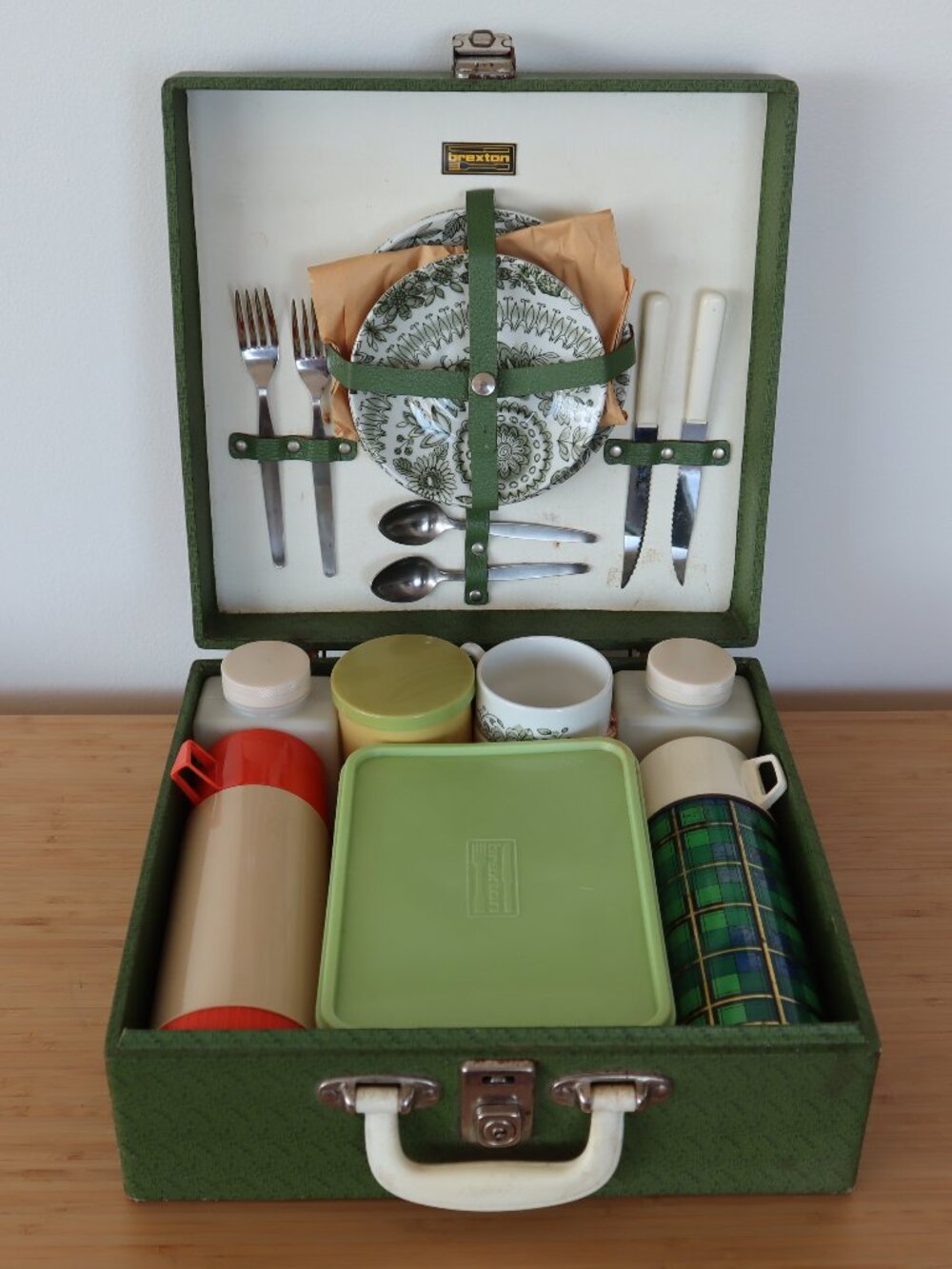 Vintage 1960s Brexton Picnic Hamper Set - Classic Mid-Century Retro British Styl